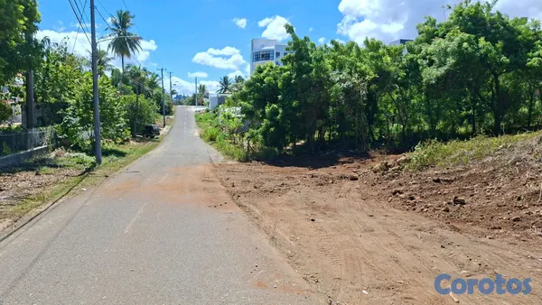 solares y terrenos - terreno con muy buenas vista al mar en la párate alta de puerto plata  2