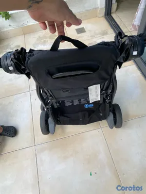 coches y sillas - Coche para Bebé Marca Joie (Color Negro) – Excelente Estado
Precio: RD$ 6,000
 6