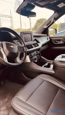 jeepetas y camionetas - Suburban de 3 filas 2023 5