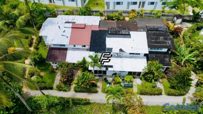 ¡Venta Rápida! Encantadora Casita en Pasos de la famosa  Playa de Punta Popi