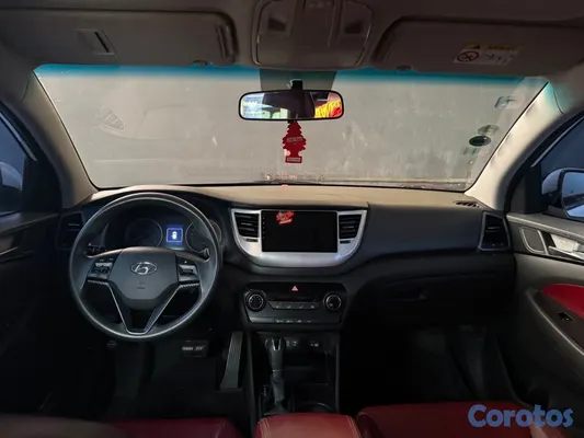 jeepetas y camionetas - HYUNDAI TUCSON 2016 MOTOR DOCH 🔥 13