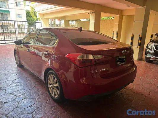carros - Kia Forte 2014 Americano 4