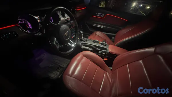 carros - Ford Mustang EcoBoost Premium 2019 - estilo GT500 3