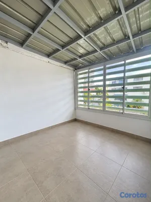apartamentos - vendo los cacicazgos segunda con terraza tres habitaciones con su baño dos parqu 6