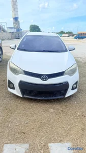 Toyota corolla 2015 le
