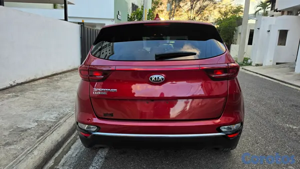 jeepetas y camionetas - Kia Sportage LX 2020 GDI — Excelente condición 6