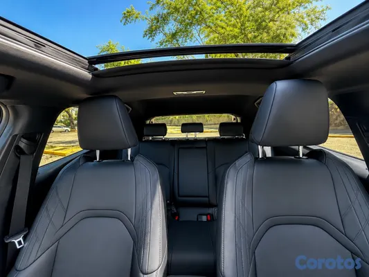 jeepetas y camionetas - Lexus UX300h 10