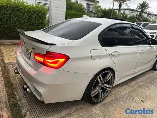 carros - bmw 328i 2016 11