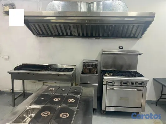 oficinas y locales comerciales - En Alquiler Local en la Julia Con Cocina Industrial 6