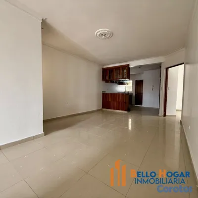 apartamentos - Apartamento en Alquiler – Tercer Piso, Ubicado en  6