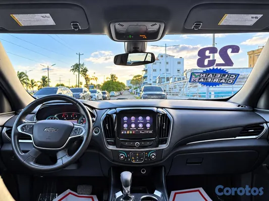 jeepetas y camionetas - 2023 CHEVROLET TRAVERSE LT ACLOUTH 5