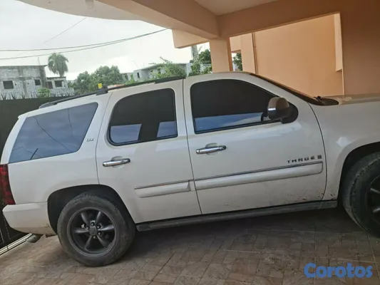 jeepetas y camionetas - Se vende Chevrolet Tahoe ltz full Gasolina y Gas 6