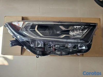 Pantalla Izquierda Toyota RAV4 LED (2019-2021) TYC Certificada CAPA