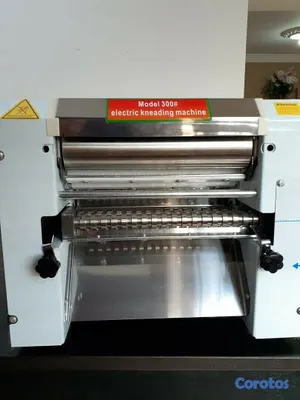 equipos profesionales - Laminadora para masas. pastelitos, hojaldre, panes, galletas. 7