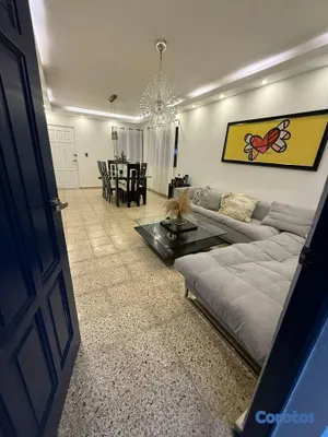 casas - Casa de 3 habitaciones 2 baños en venta en Colinas 7