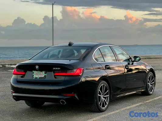 carros - bmw 335i 2020 3