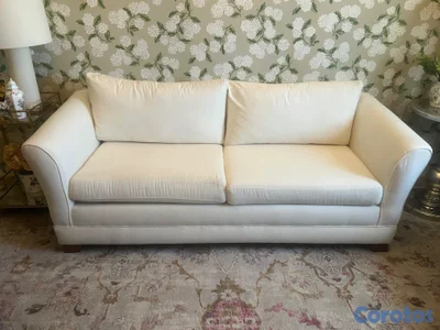 Sofá de 3 Plazas – Elegante 