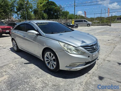 HYUNDAI SONATA Y20 2013 CUIDADO ESTA EN BAVARO