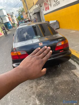 carros - vendo Honda Civic 1997-1999 está perfecto condición tiene Haire motor nítido  3