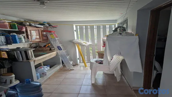 casas - En Venta Casa en Altos de Las Praderas cerca de la Luperon 5