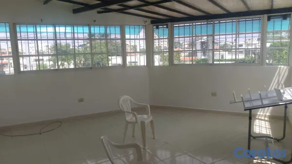 apartamentos - Alquiler Apartamento de 1 hab/1 baños en La Castel 6