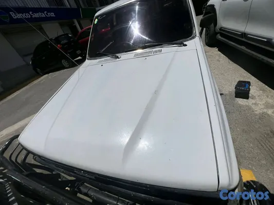 jeepetas y camionetas - Toyota 1984 cama larga  4