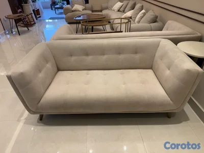 vendo muebles de sala de 2 y 3 posiciones, mesa de centro, comprado en Ilumel