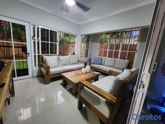 casas -  Casa de Lujo en VENTA – Residencial Colinas del Oeste 8
