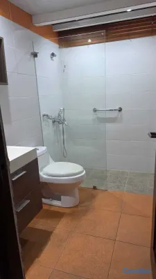 apartamentos - ANACAONA AMPLIO APARTAMENTO 220 MTS CON LÍNEA BLANCA Y EXCELENTE ILUMINACIÓN 11