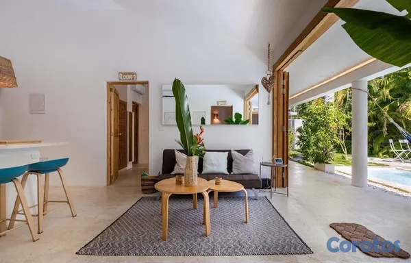 casas vacacionales y villas - Casa de 3 Hab. En venta - a solo pasos de la famosa Playa Bonita. 5