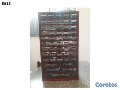 Lote de componentes electrónicos