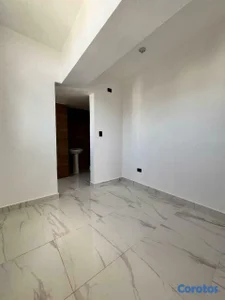 Exclusivo penthouse de un solo nivel