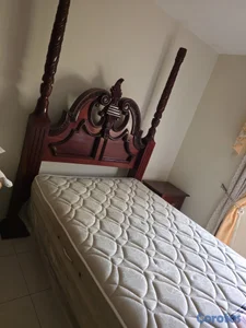 Juego de habitación en caoba 