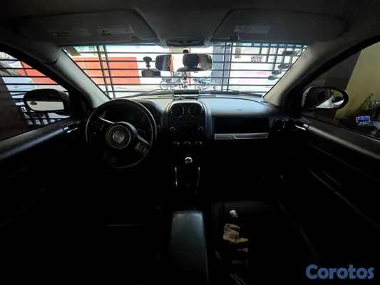 jeepetas y camionetas - JEEP, LISTA PARA ENTREGAR POR MOTIVO DE VIAJE 2