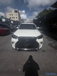 Toyota runner 2012 