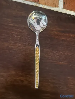 arte y antigüedades - Cuchara Toledo Gold 3