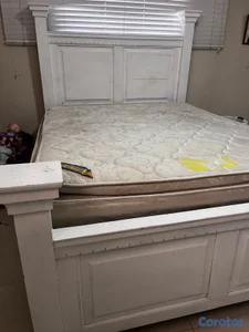 cama en roble auténtica con colchón incluido 