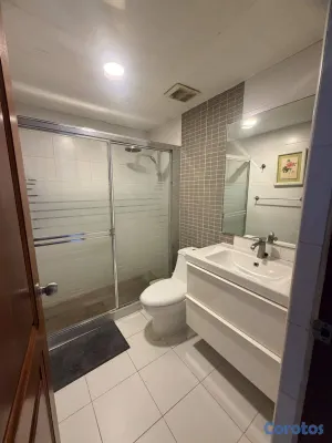 habitaciones y viviendas compartidas - Habitación en alquiler para roomate  3