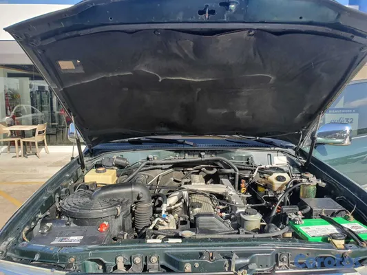 jeepetas y camionetas - Jeepeta Toyota LandCruiser VX 2001 Turbo Diesel 10 6