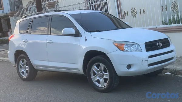 jeepetas y camionetas - Toyota Rav4 14