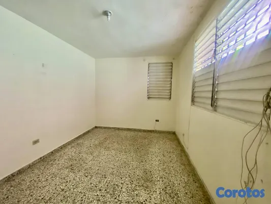 casas - Casa en alquiler para uso comercial en Las Pradera 13
