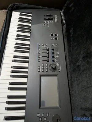 instrumentos musicales - Piano Yamaha Modx8+ Incluye Estuche Original  6