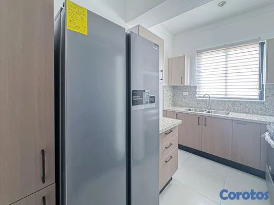 apartamentos - Apartamento en alquiler con línea blanca y semi amueblado en El Millón 9