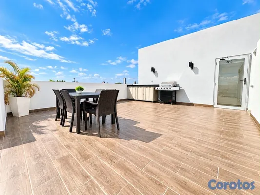 apartamentos - alquiló avenida independencia klm 7 y medio piso 5 dos habitaciones 2.5 baños pa 11