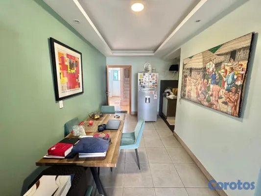 apartamentos - vendo ensanche naco segundo nivel con terraza una habitación 1.5 baño parqueo  5