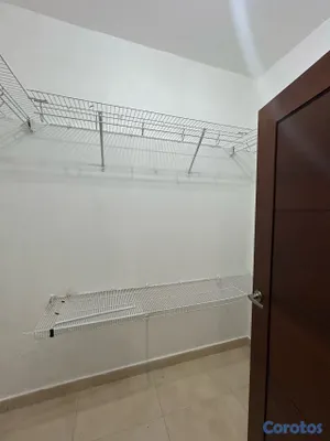 apartamentos - Amplio y moderno     Apartamento de 209 m² en La Española, Santiago / 3 hab. 16