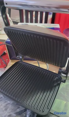 electrodomesticos - Parrillera Sandwichera Oster 3