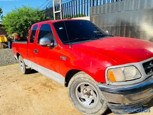 jeepetas y camionetas - Ford F-150 XL 97’ 3