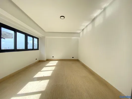 apartamentos - Amplio y elegante penthouse con vista 360 en  Naco. Este cuenta con 3 niveles  5