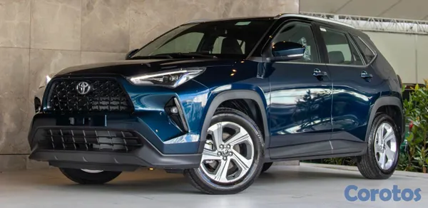 jeepetas y camionetas - Toyota Yaris Cross Full 2027 14